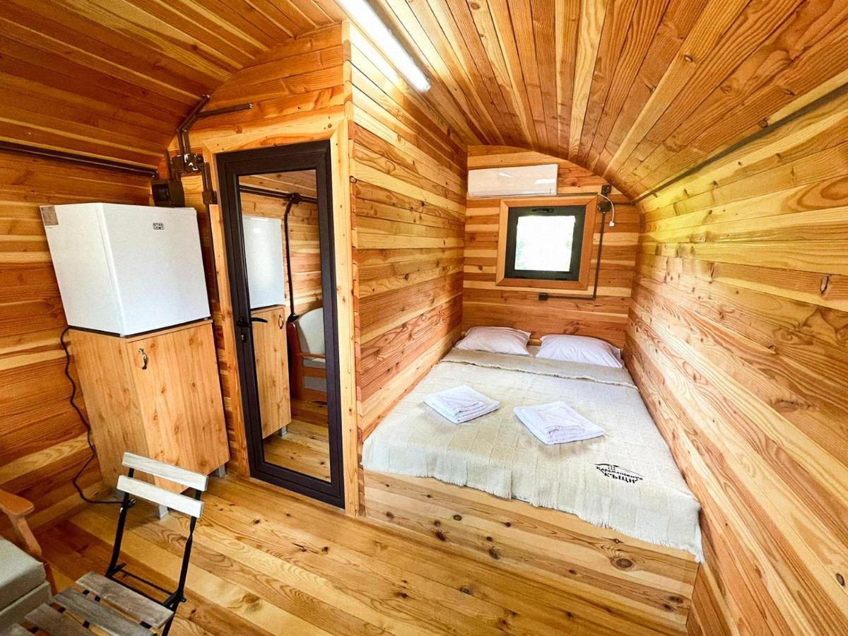 Карамановите Къщи Apriltsi  Exterior photo