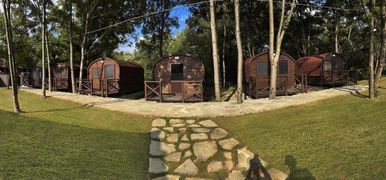 Карамановите Къщи Apriltsi  Exterior photo