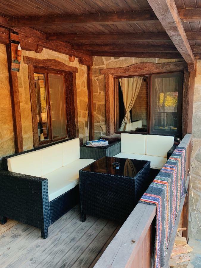 Карамановите Къщи Apriltsi  Exterior photo